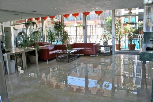 Royal Century Hotel at LAX image 3